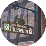 Eingangsschild des Kali Bergbau Museums in Volpriehausen – Museen Südniedersachsen