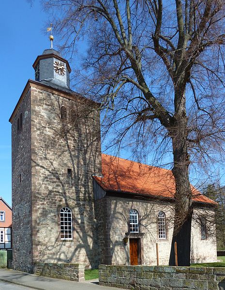 Aktuelles Bild der Michaeliskirche in Groß Schneen – Heimat.Museum.Südniedersachsen