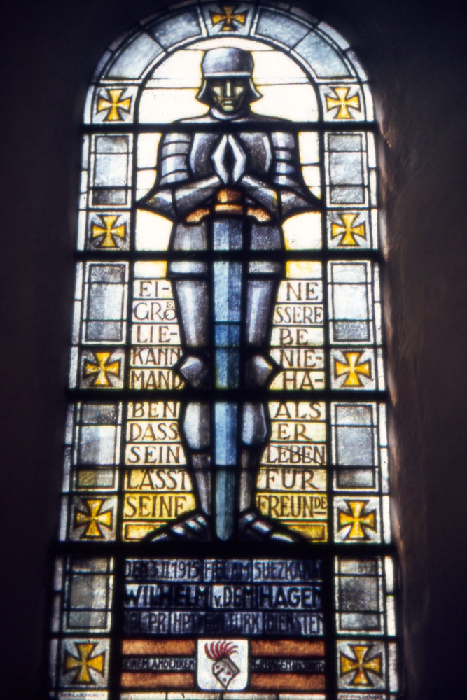 Buntglasfenster "Wilhelm von dem Hagen" in der St. Michaeliskirche, 1969
